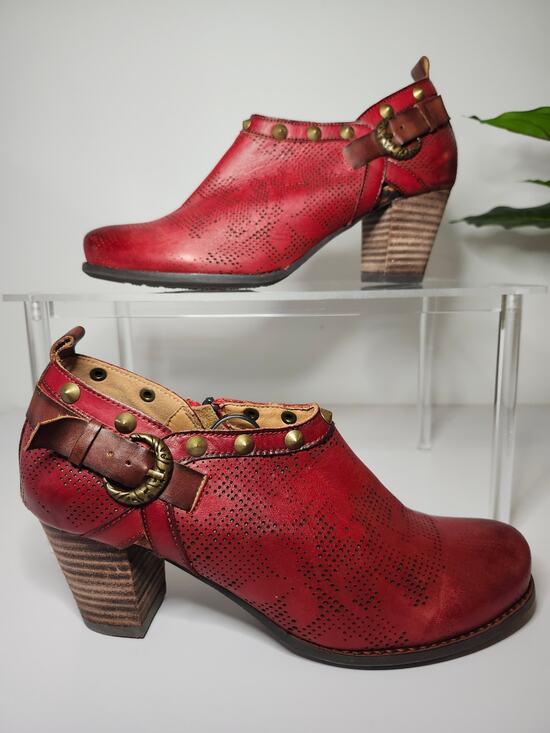 L'Artiste Shoes - L'Artiste Womens Perforated Shooties Ankle Booties Crimson Red Leather Size 7.5